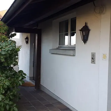 Homestay Bergstrasse Homestay *